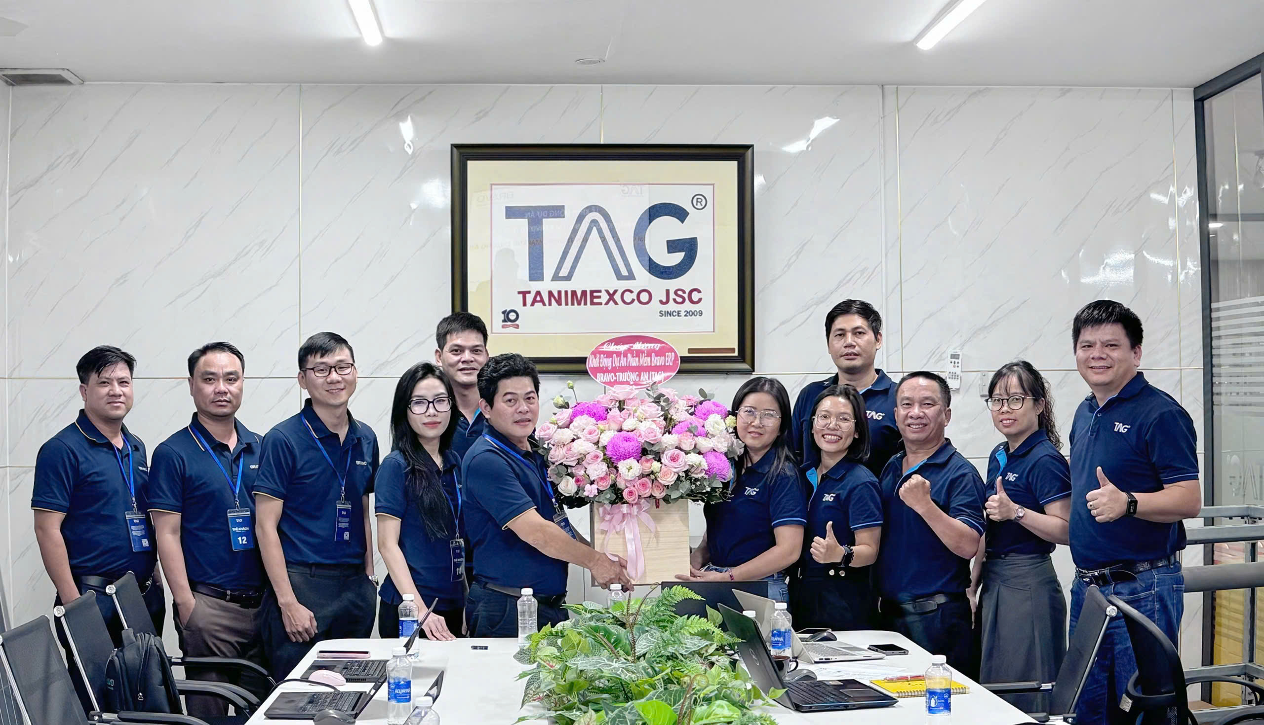 z7280132127642_f1376ba74962746962bb3a9e9292cce5